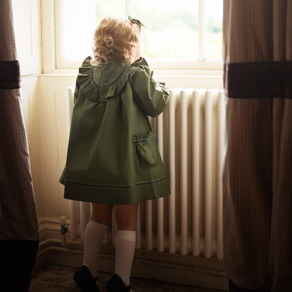 Noelle Dress - Mistletoe